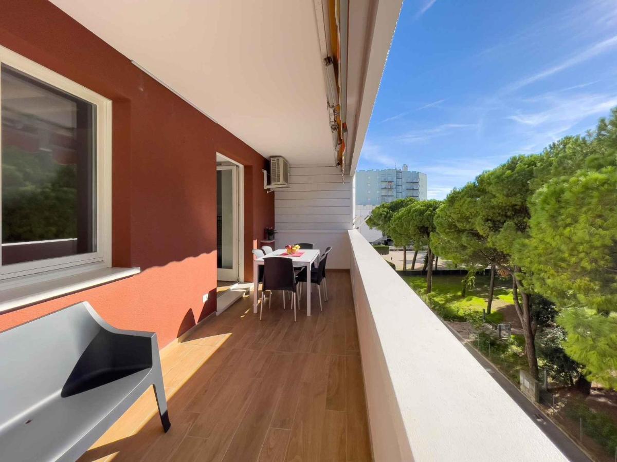 Apartment In Lignano Sabbiadoro 21783 Екстер'єр фото